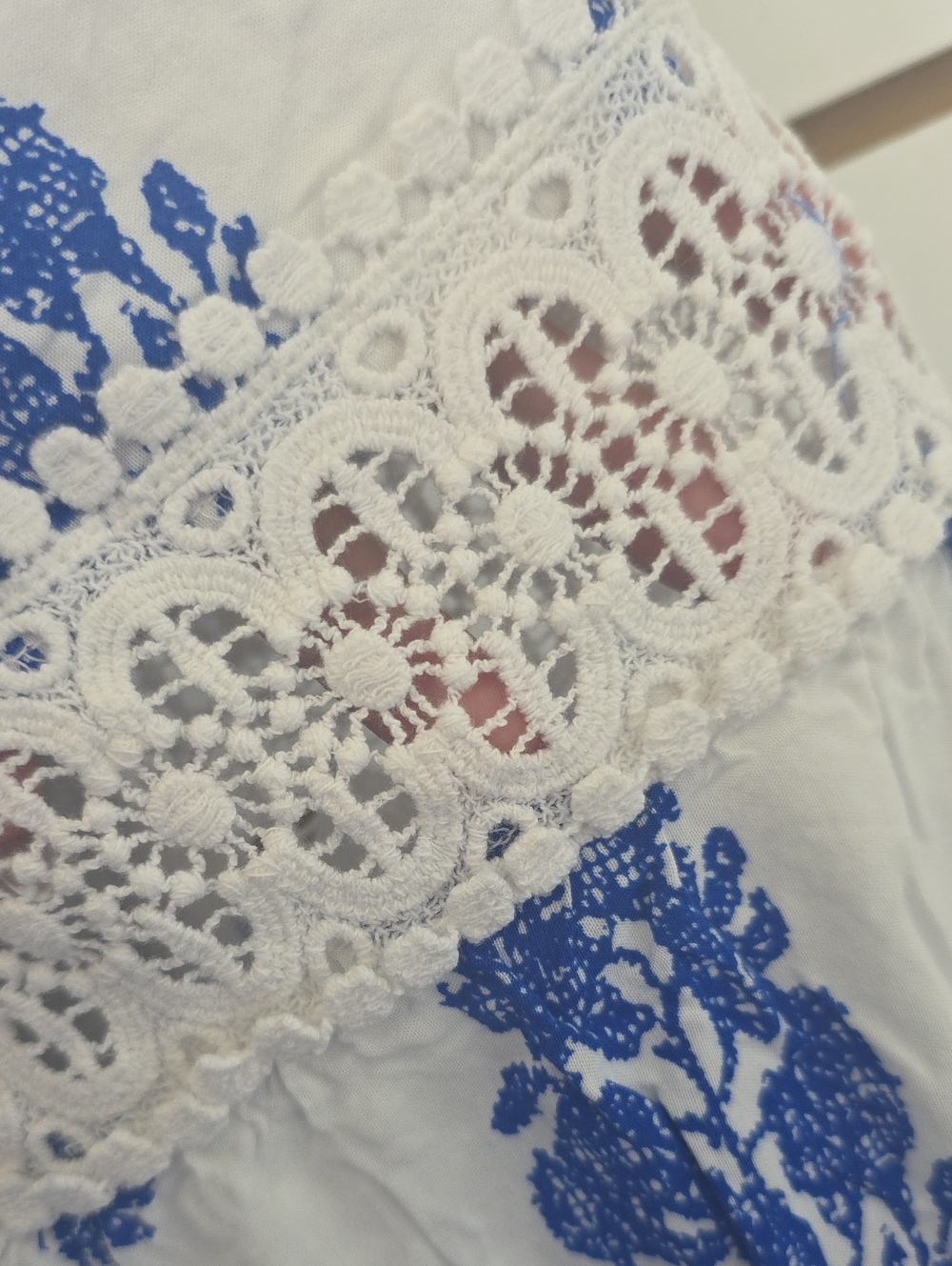Maxi Dress with Blue Floral Print 3x - Picture 10 of 12